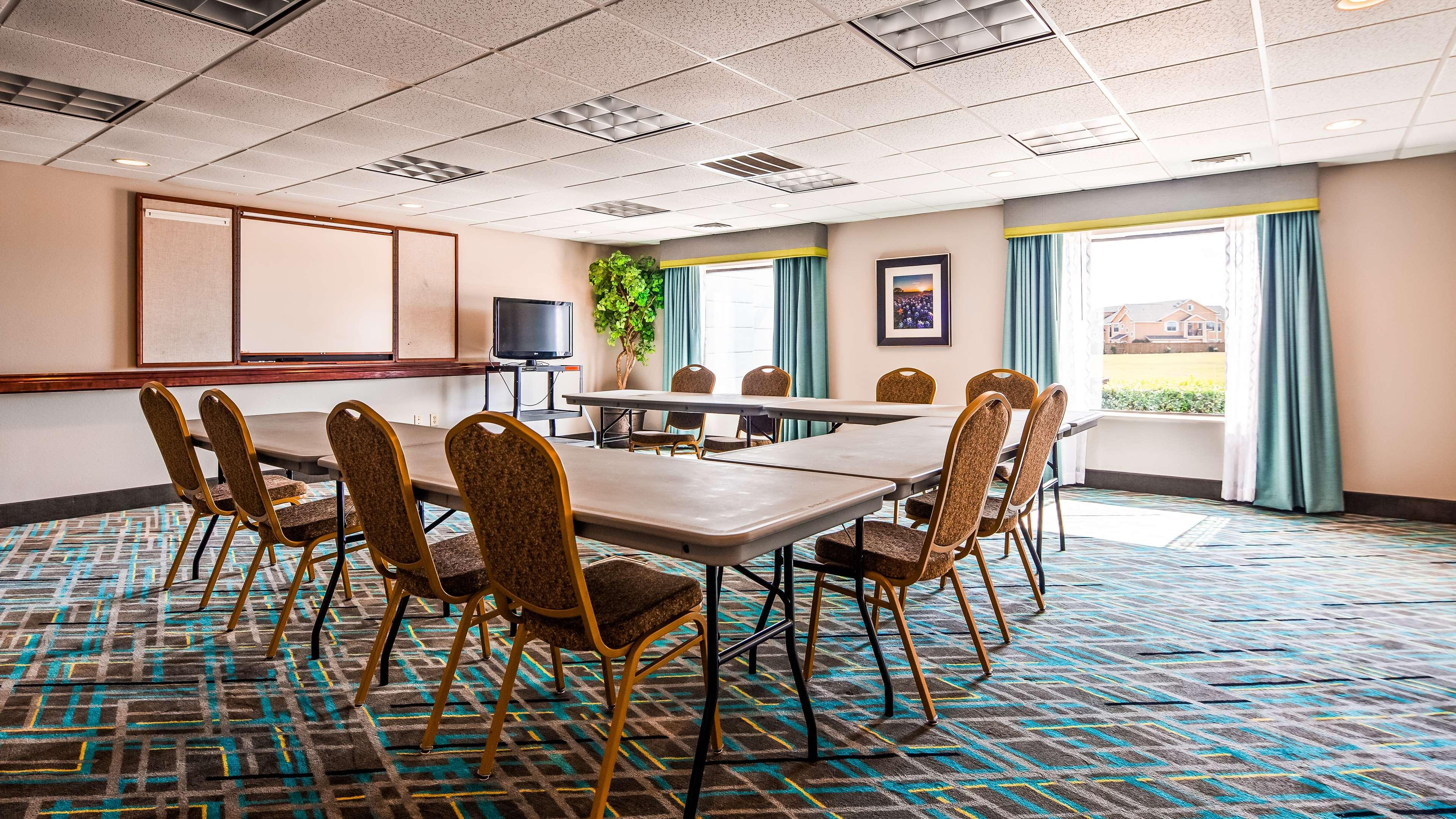 Best Western Golden Prairie Inn And Suites Sidney Kültér fotó