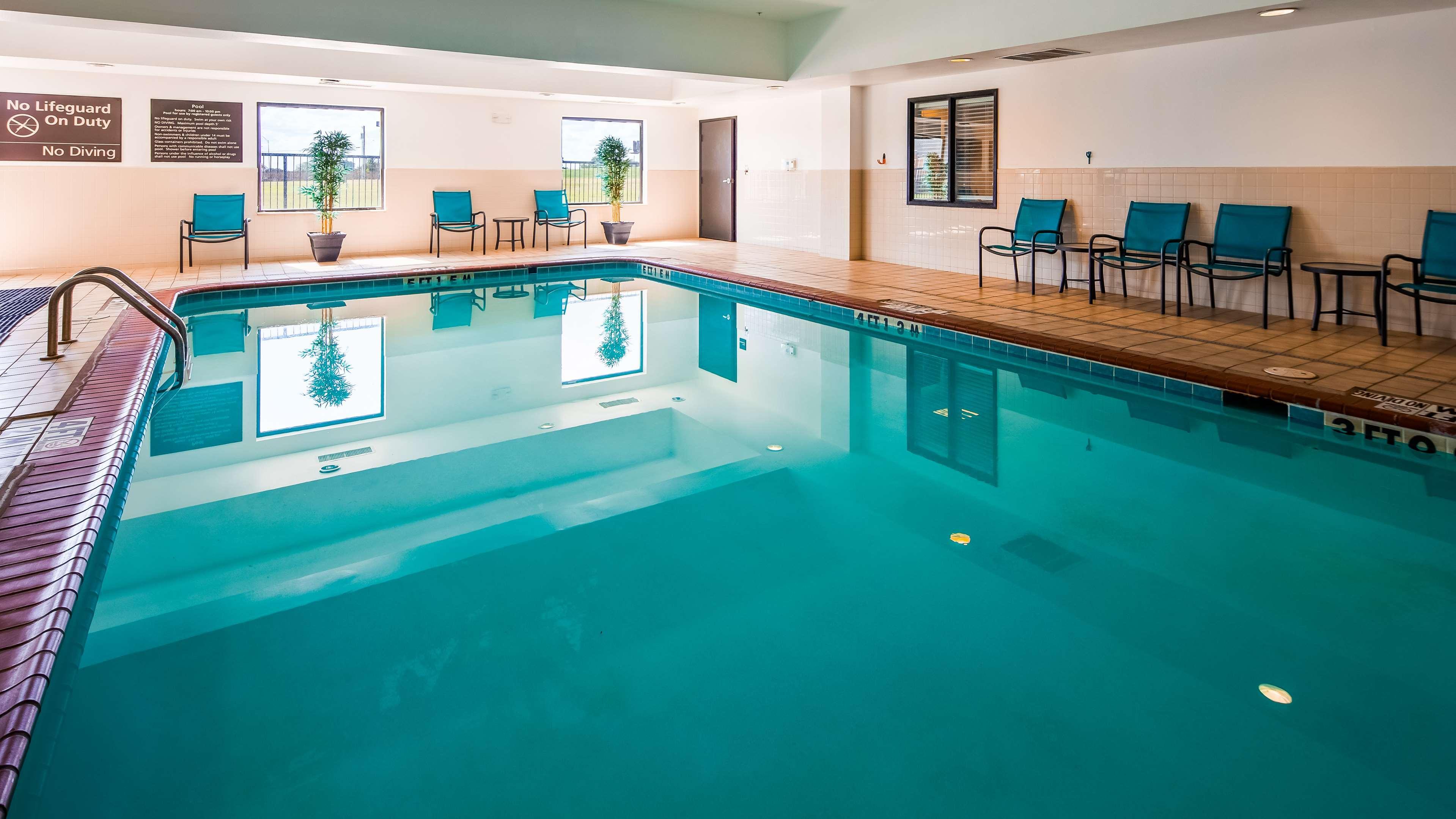 Best Western Golden Prairie Inn And Suites Sidney Kültér fotó