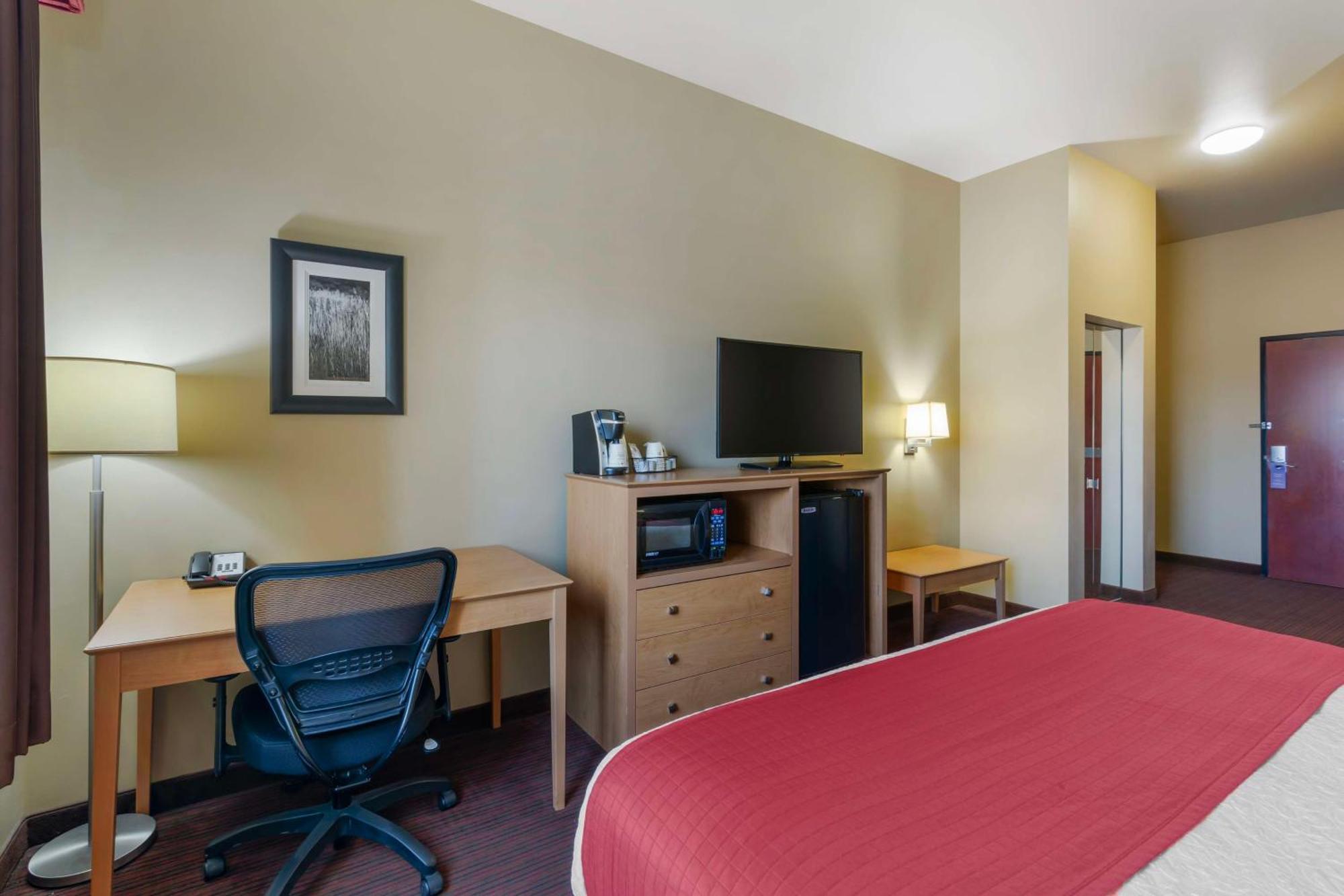 Best Western Golden Prairie Inn And Suites Sidney Kültér fotó
