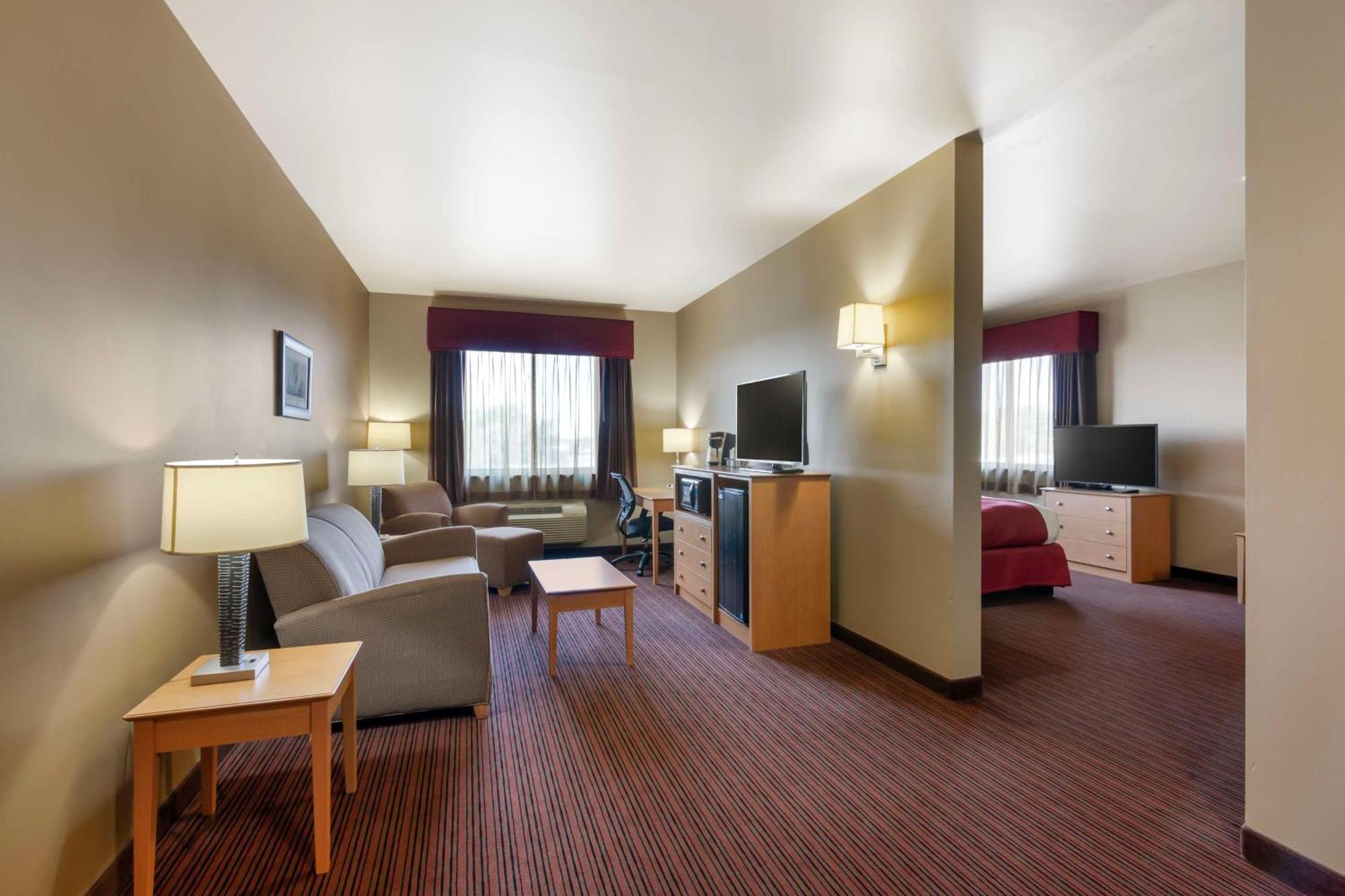 Best Western Golden Prairie Inn And Suites Sidney Kültér fotó